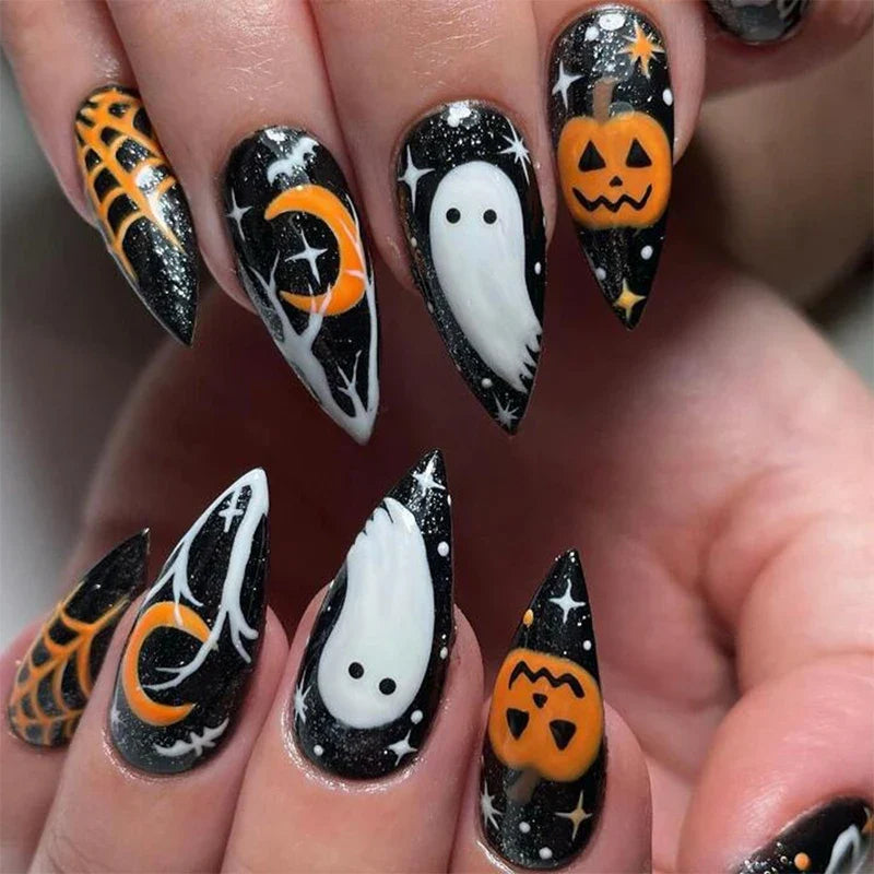 Ghostly Almond Halloween Nail Art-3