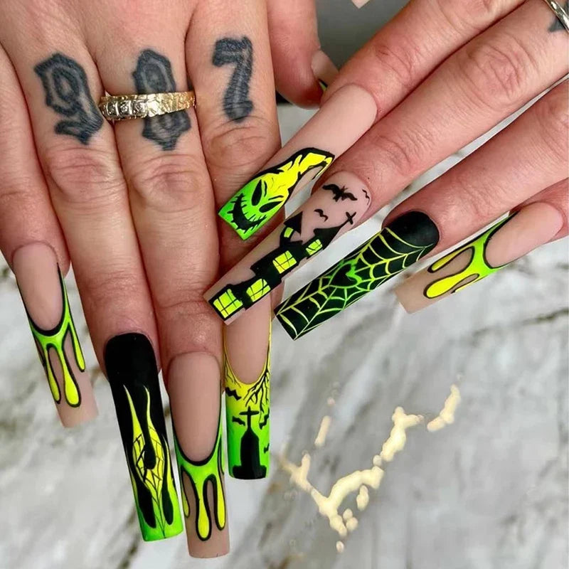 Horror Comic Halloween Press-On Nails-11