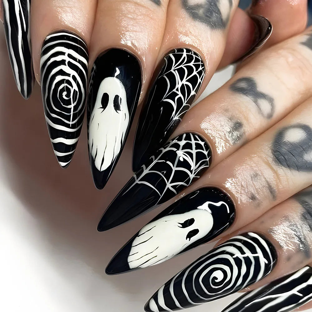 Spooktacular Halloween Nails-7