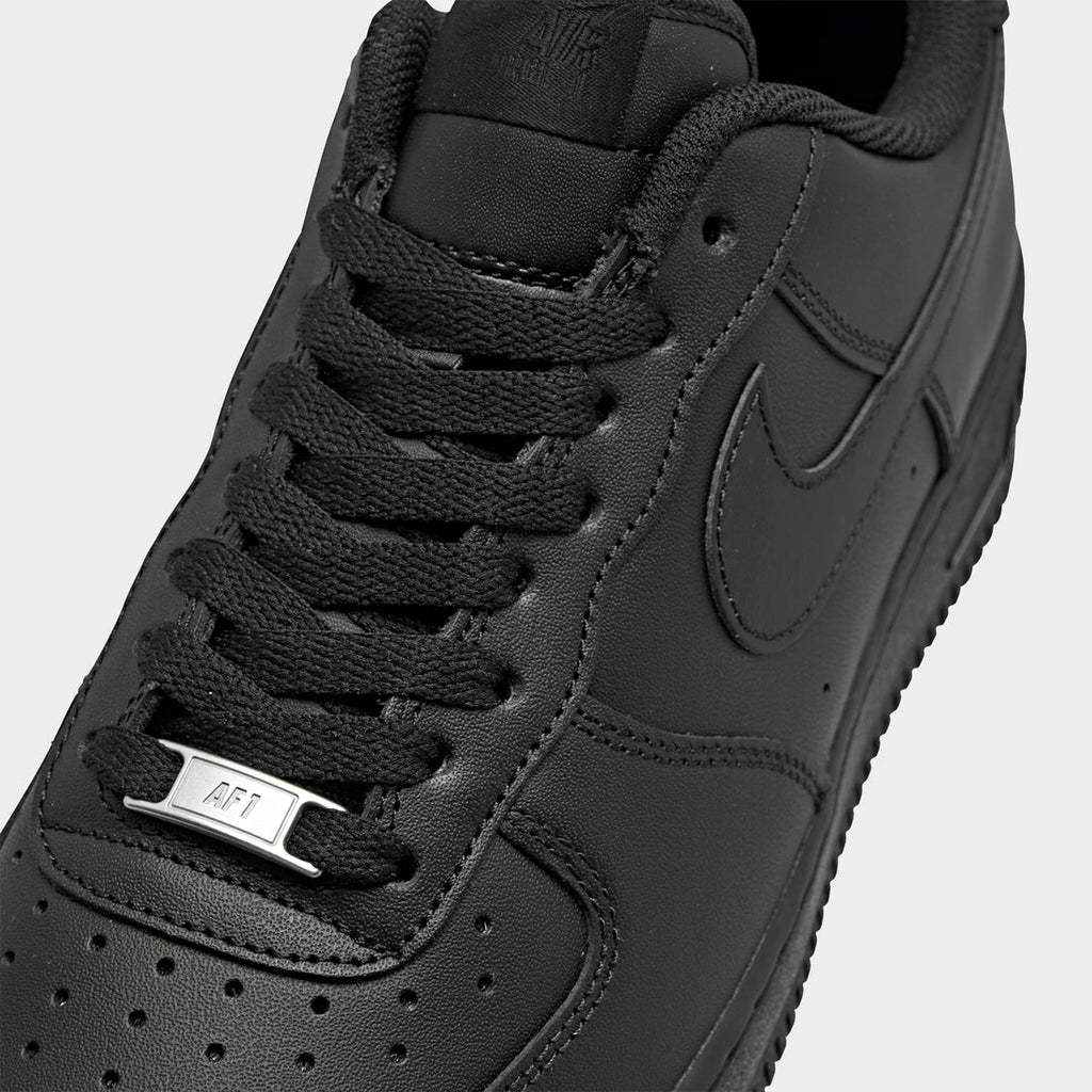 Nike Air Force 1 ’07
